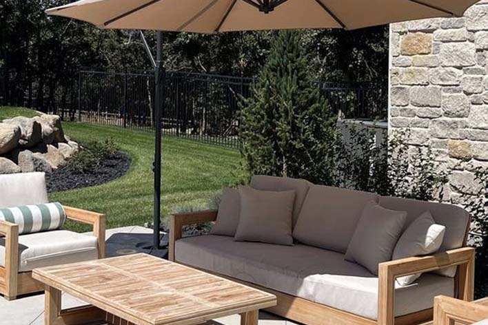 outdoor-umbrella